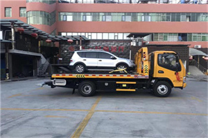 信阳汽车紧急补胎换胎救援